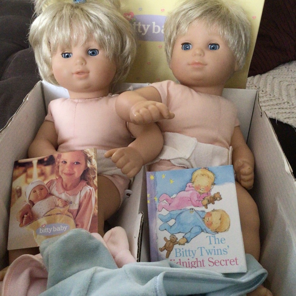 AMERICAN GIRL DOLL BITTY TWINS W ORIGINAL BOX